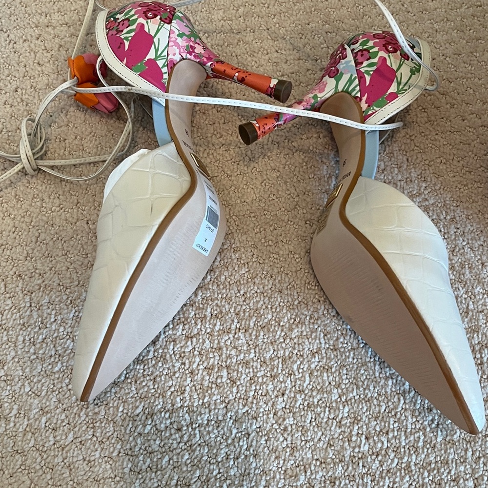 NWOT! Jorge Bischoff Floral Heels 38 and Drawstring Bag Set - Picture 5 of 6